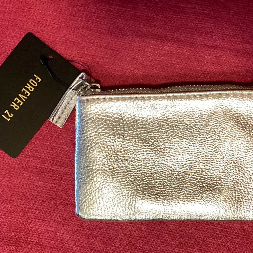NEW with TAGS Silver Faux Leather Zipper Wallet